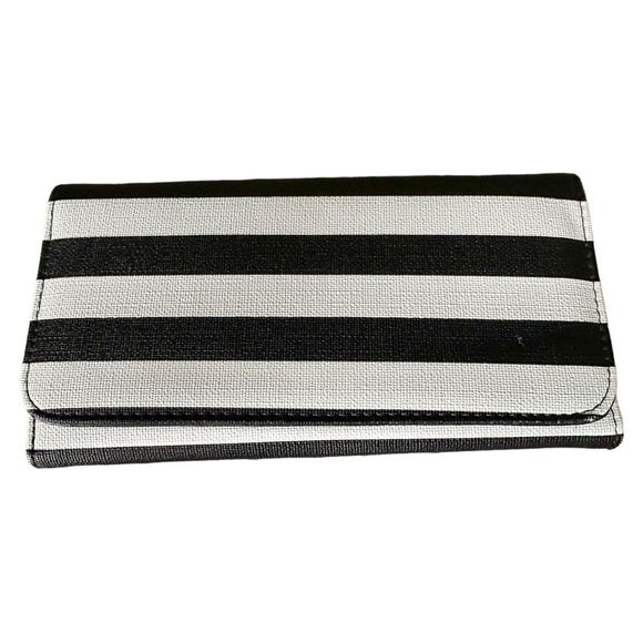 Kut from the Kloth Striped Wallet Black & White Vegan Snap Close Tri Fold - Picture 3 of 6